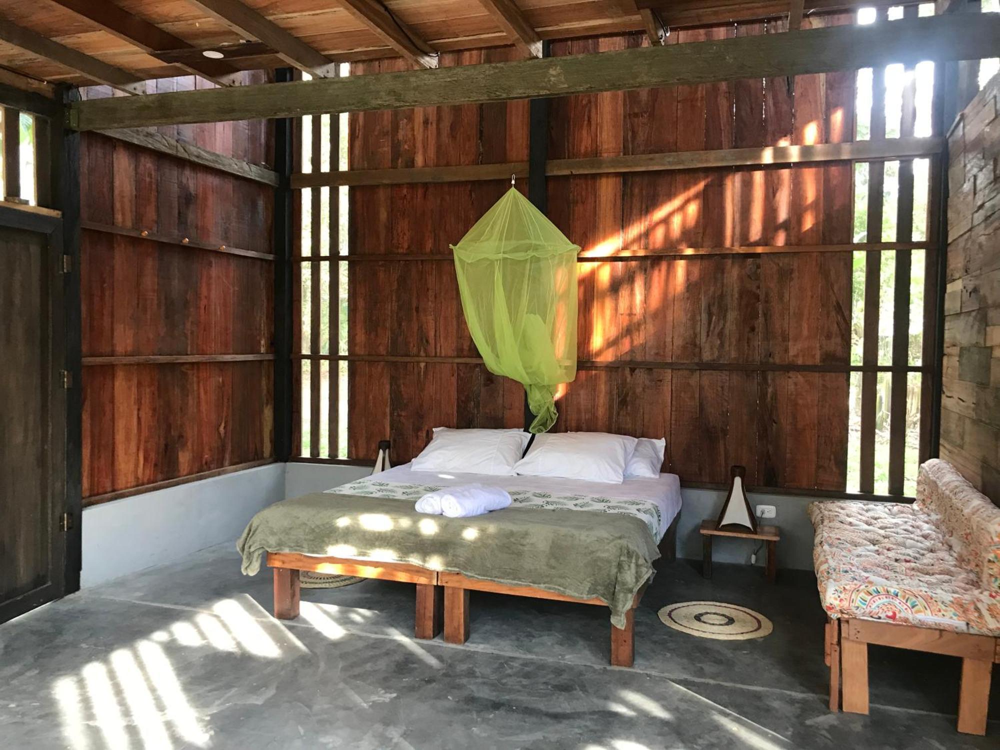 Amazona Lodge Летисия Екстериор снимка